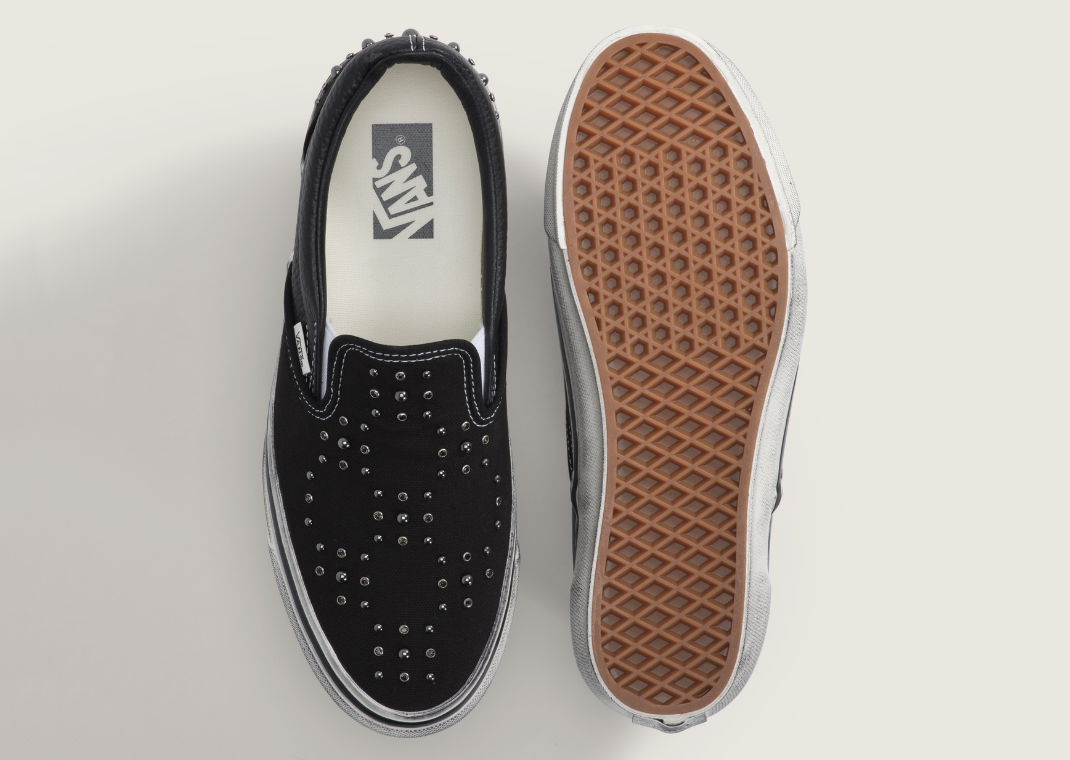 Vans Premium Classic Slip-On Pearlized Pack Blackout - Top & Bottom