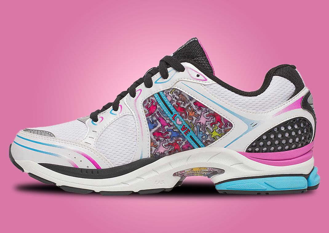 Keith Haring x Saucony ProGrid Triumph 4 Medial
