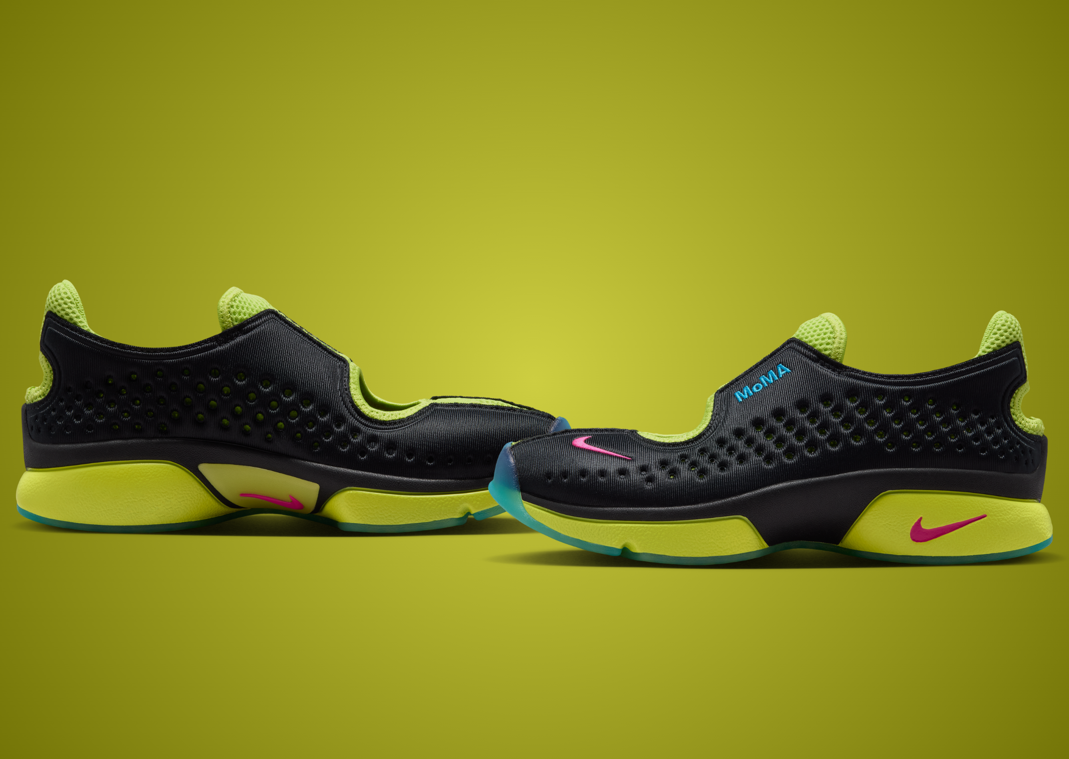 MoMA x Nike Air Rift 2 Black Light Fuchsia - Pair