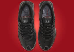 Nike Shox NZ Black Varsity Red - Top