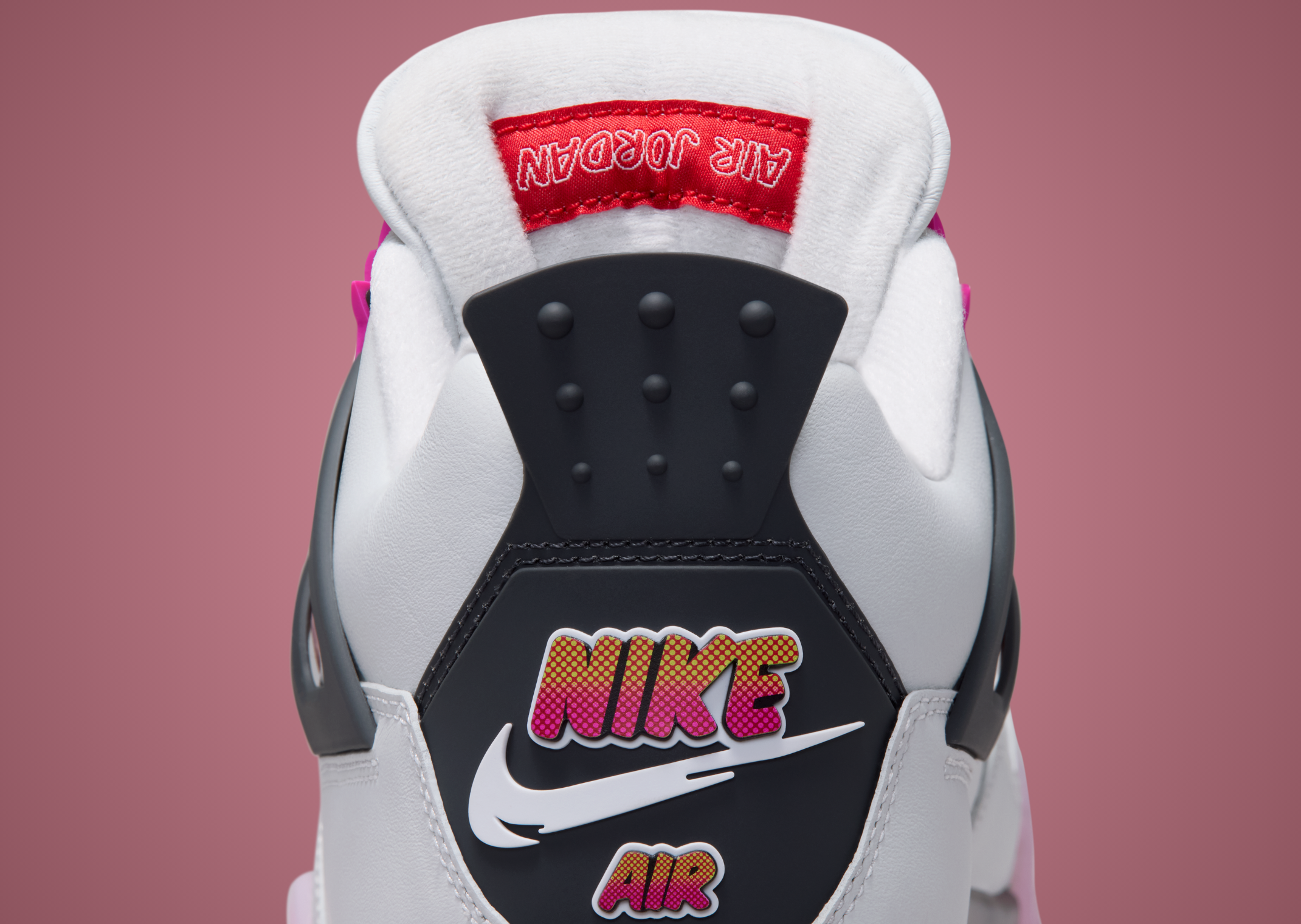 Air Jordan 4 Retro Comic - Back Detail