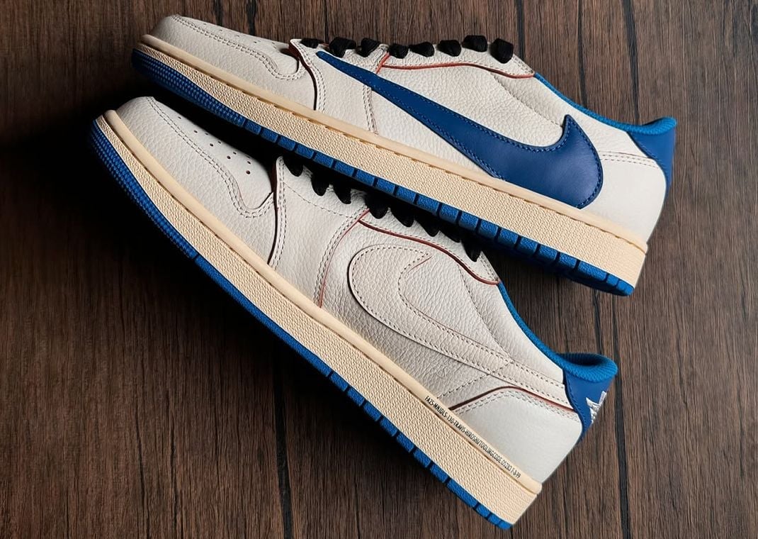 Travis Scott x fragment design x Air Jordan 1 Retro Low OG Sail Military Blue (Image via ryvibes)