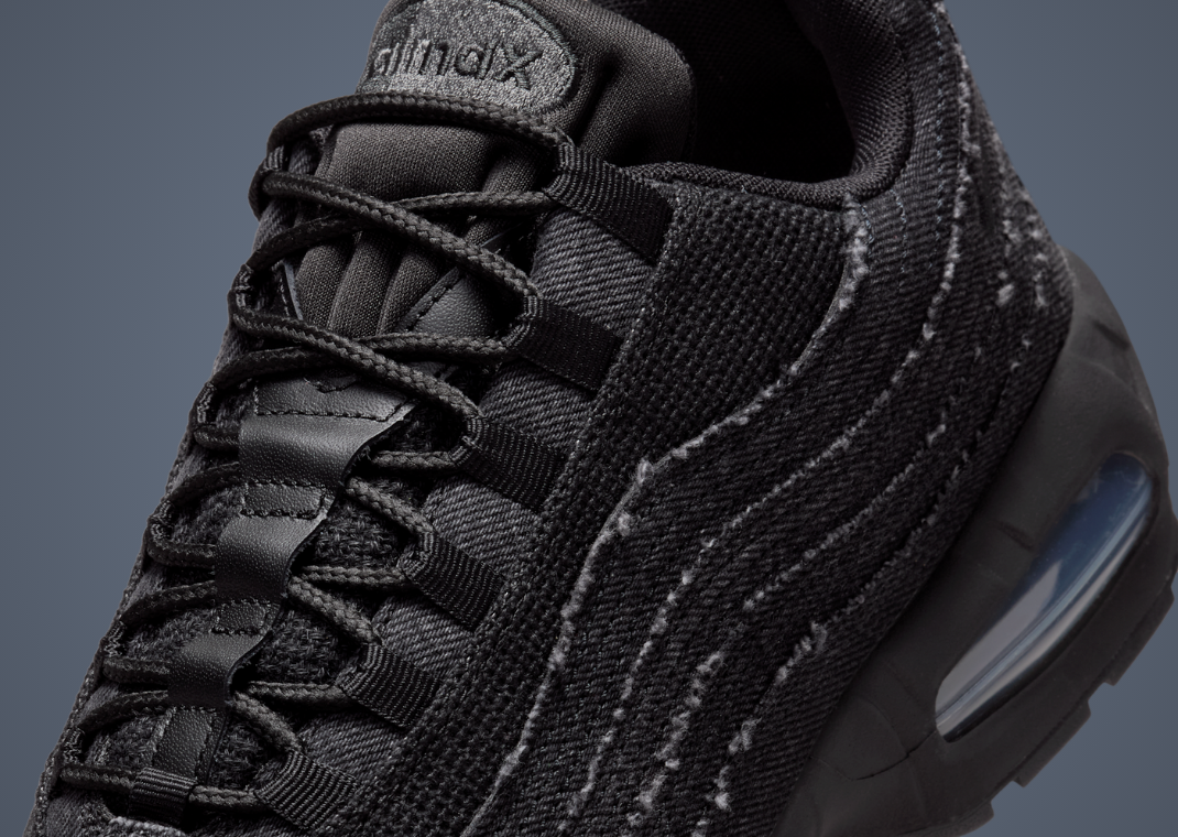 Levi’s x Nike Air Max 95 OG Black Detail
