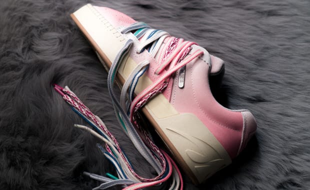 Kyrie Irving adds Sunrise Pink Ombre to ANTA Hélà Style Roots Collection