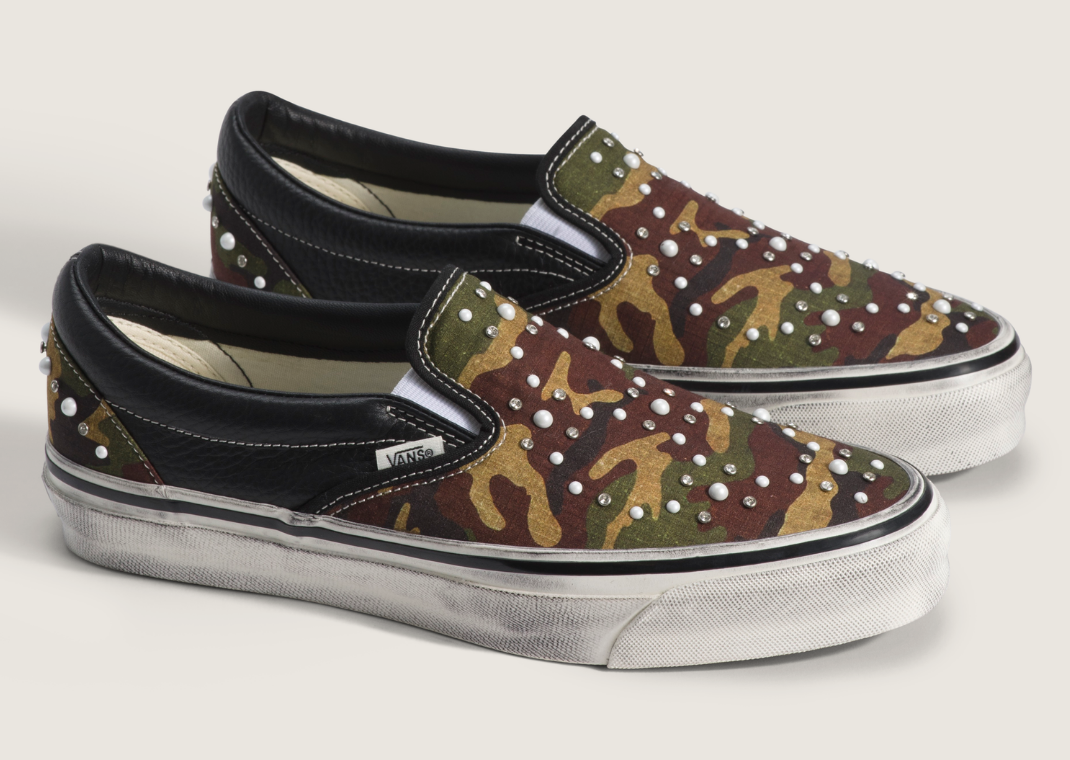 Vans Premium Classic Slip-On Pearlized Pack Camo Black - Angle