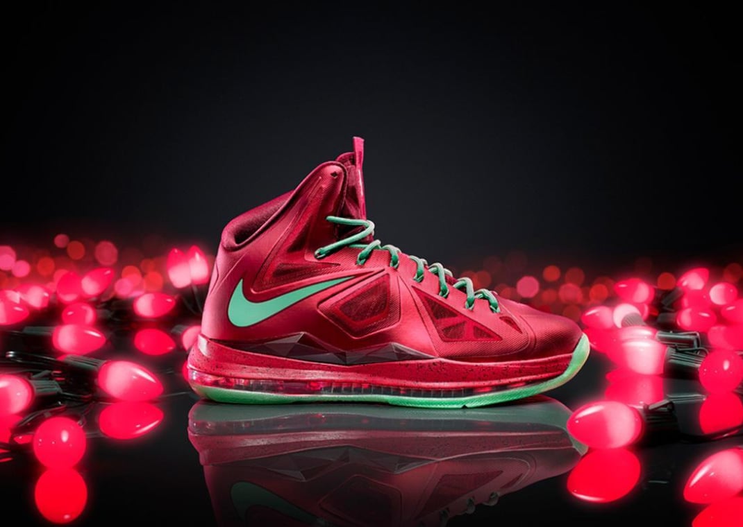 Nike LeBron 10 Christmas