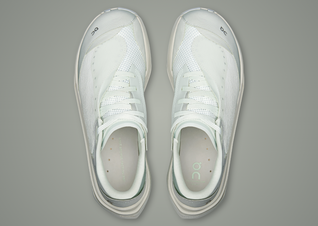 PAF x On Cloudboom Volt White - Top