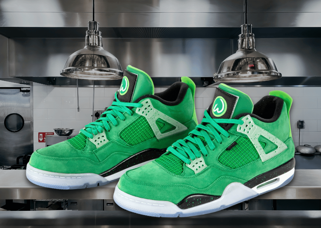 Wahlburgers x Jordan 4