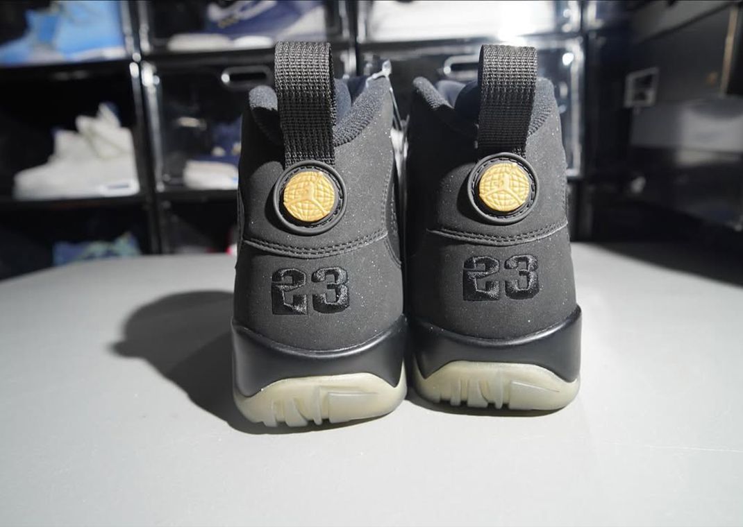 Jordan ovo 9 online