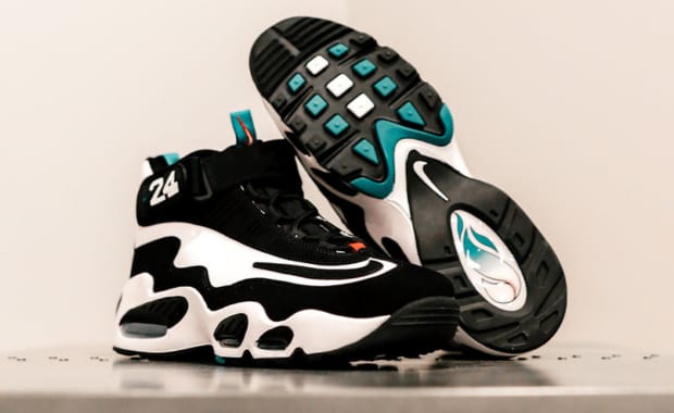 Where to Buy the Nike Air Griffey Max 1 Freshwater