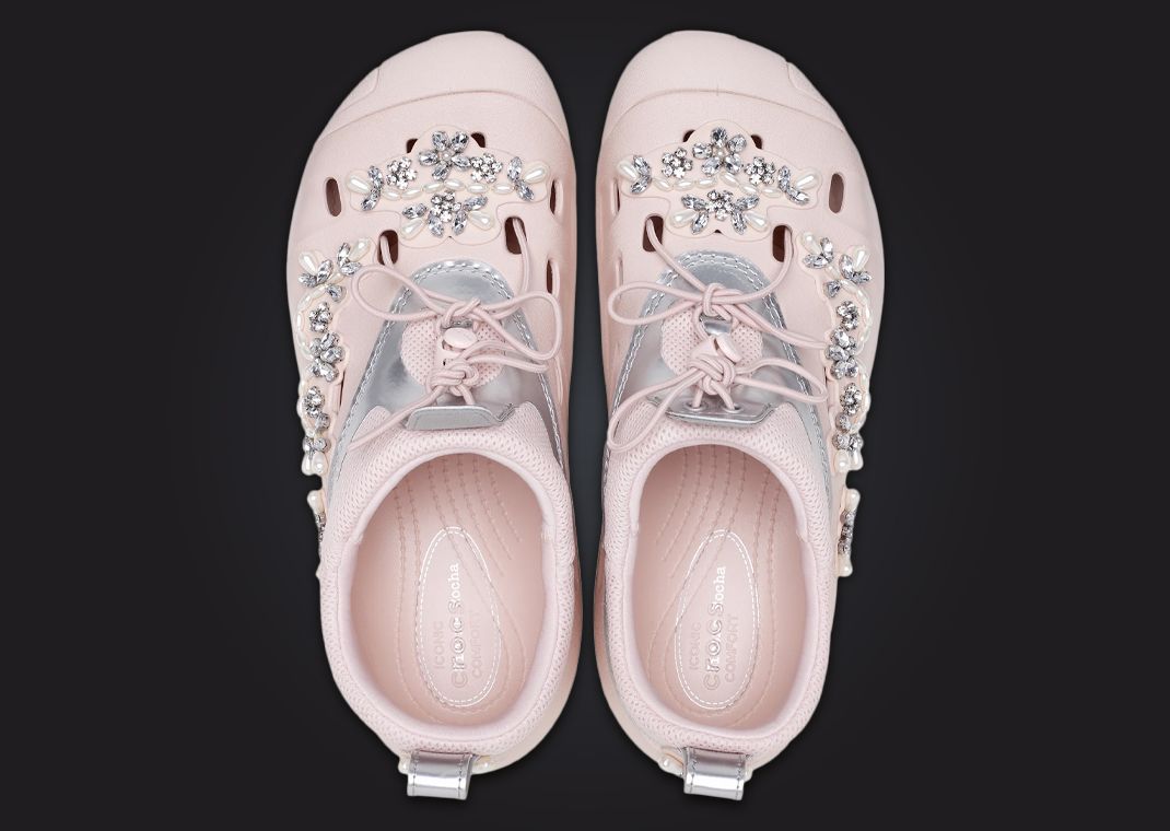 Simone Rocha x Crocs Quick Trail Quartz Top