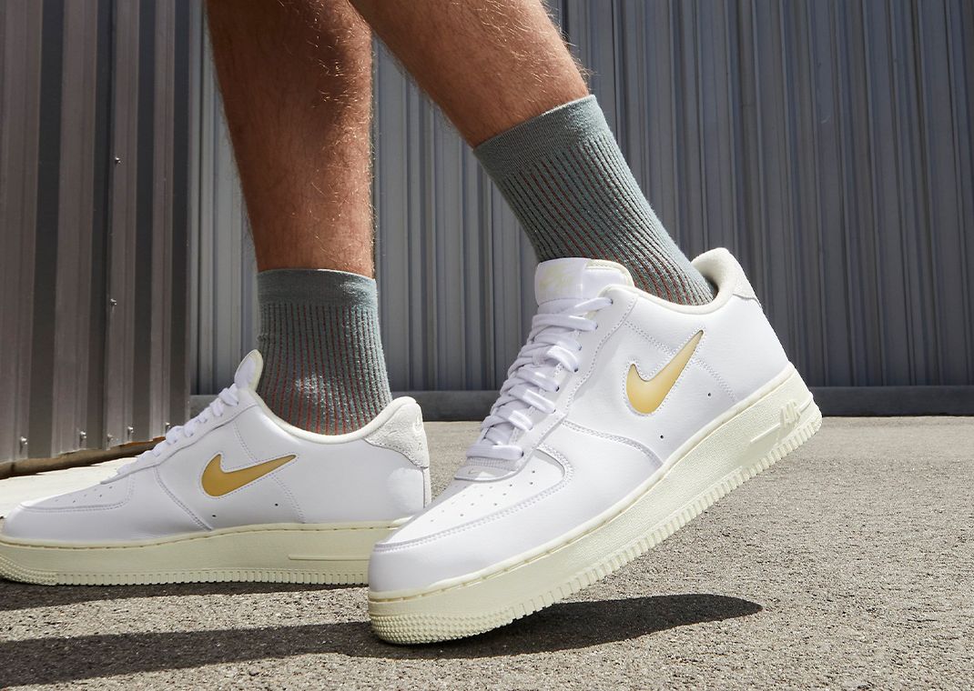 Nike Air Force 1 Low Jewel "Pale Vanilla"