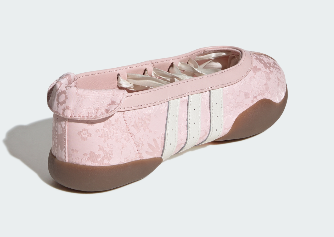 Liberty London x adidas Taekwondo Mei Ballet Pink - Back Angle