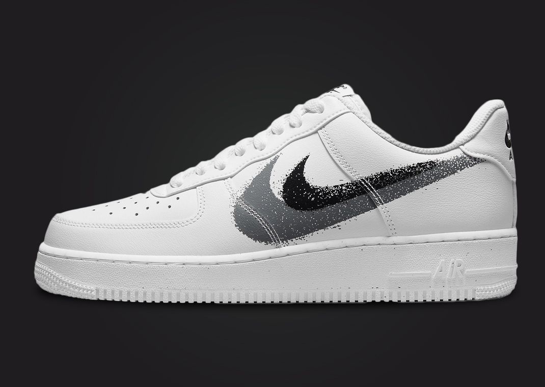 スニーカー Nike Air Force 1 Low '07 Spray Paint Swoosh White Black Grey Spray Painted Nike Swooshes Dress This Air Force 1 Low