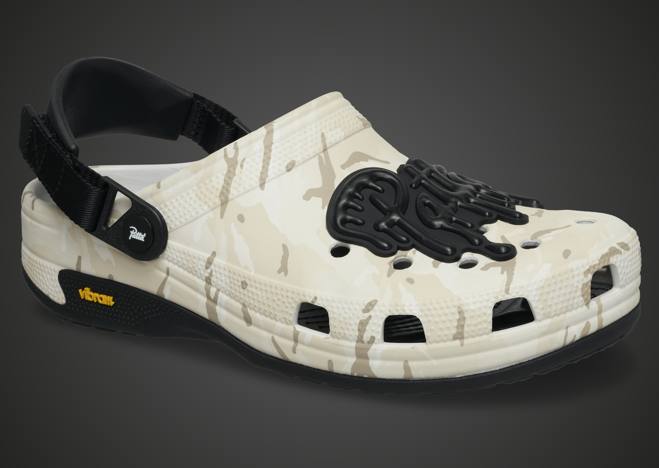Patta x Crocs Classic Clog EXP Camo - Angle