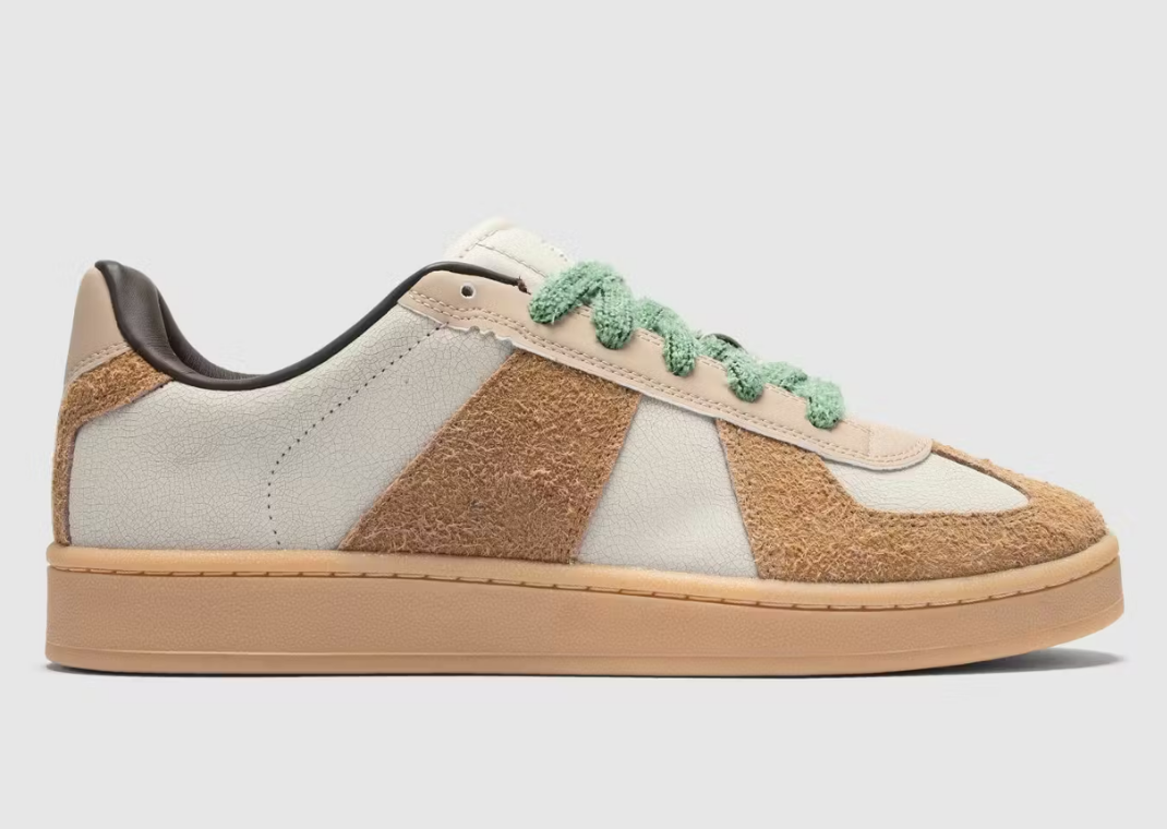 The Whitaker Group x adidas BW 00s Cream - Lateral