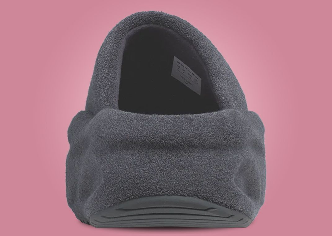 SKYLRK Chunky Mule Smudge Heel