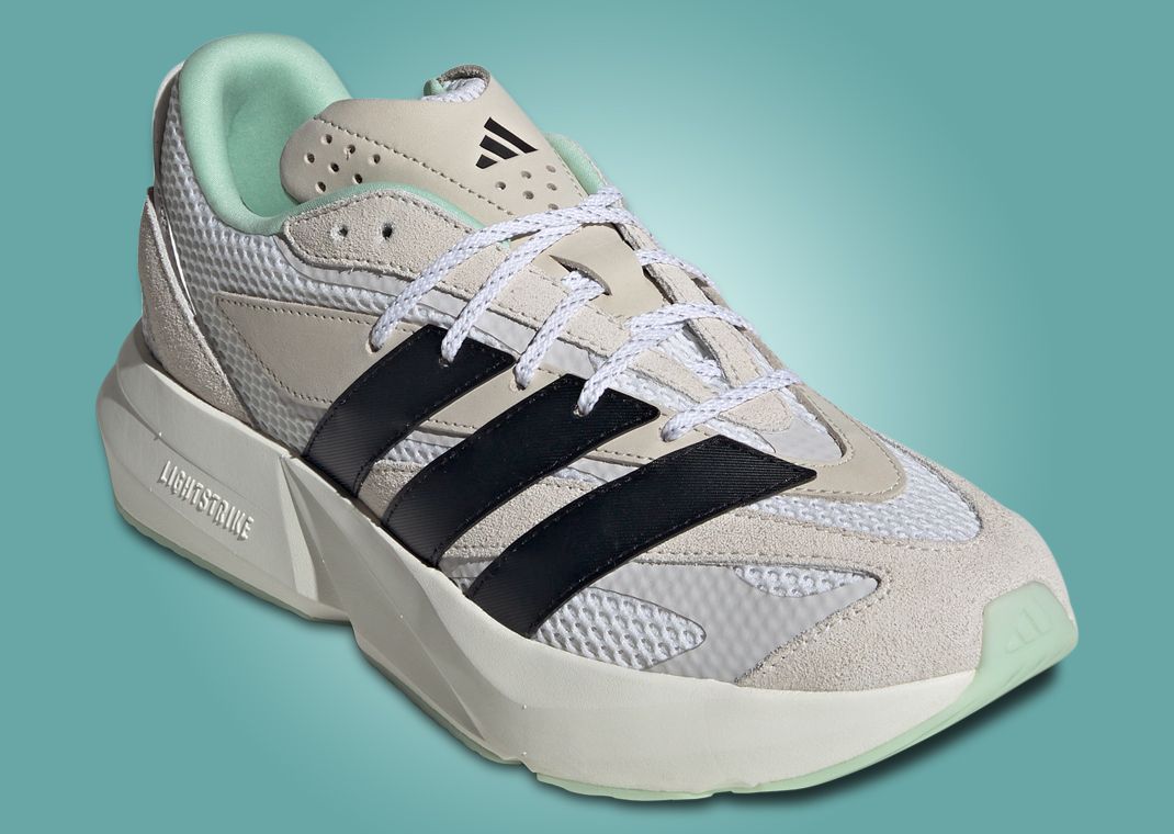 Mercedes AMG Petronas Formula One Team x adidas Lightblaze Angle