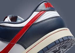 Nike Dunk Low Rivarly Boston Red Sox Heel
