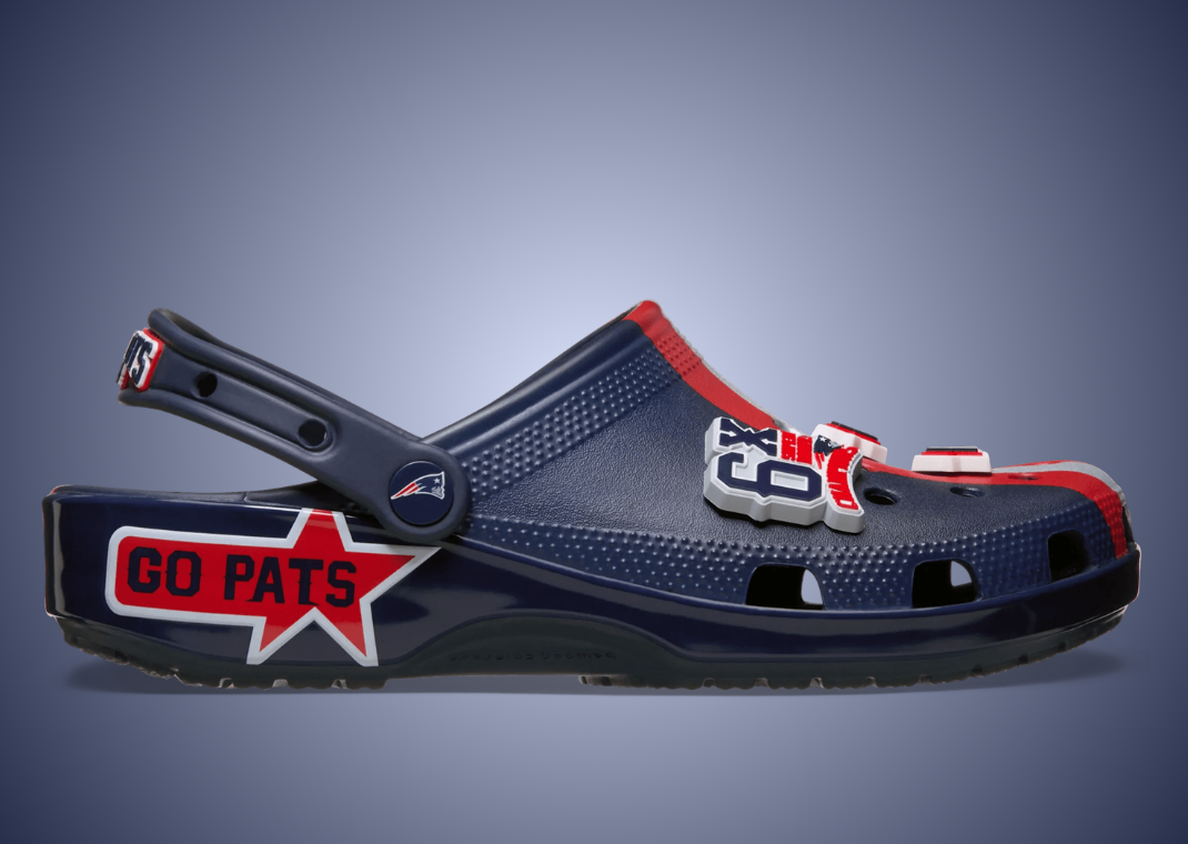 NFL x Crocs Classic Clog New England Patriots - Lateral