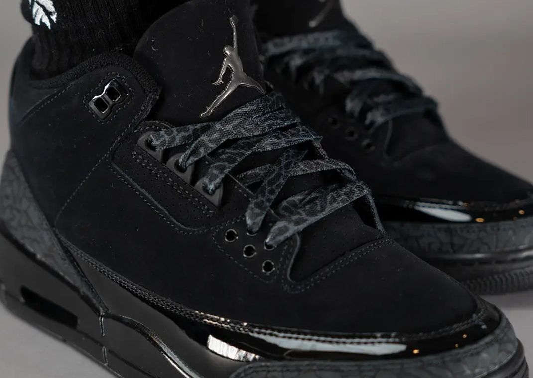 Air Jordan 3 black cat 28.5 10.5バラックチャット The Air Jordan 3 Retro Black Cat Releases January 2025