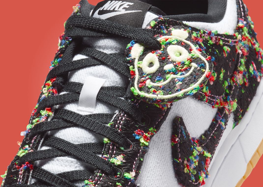 Nike Dunk Low Panda-Monium White Black Tongue Detail
