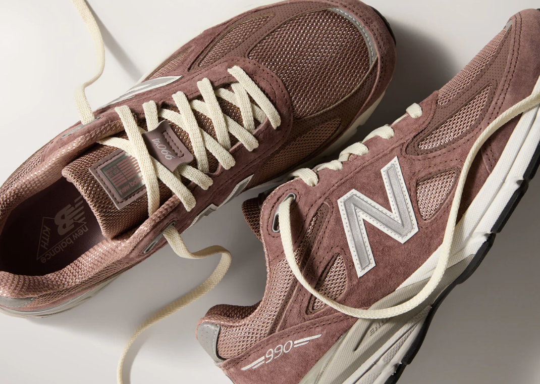 Kith x New Balance 990v4 - Pair