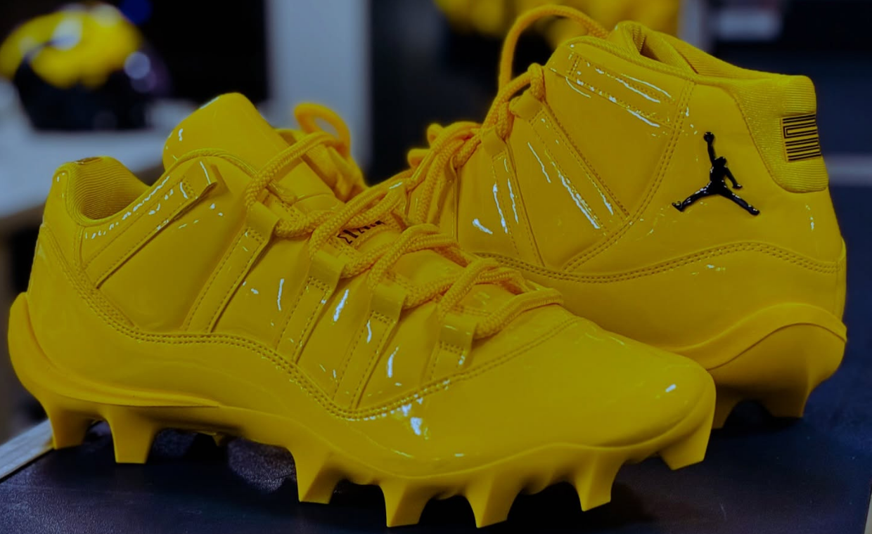 Air Jordan 11 Cleat Michigan PE