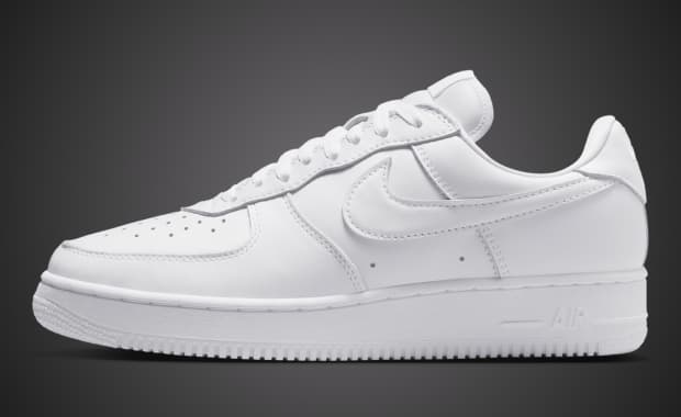 Nike Air Force 1 Low '01 Triple White