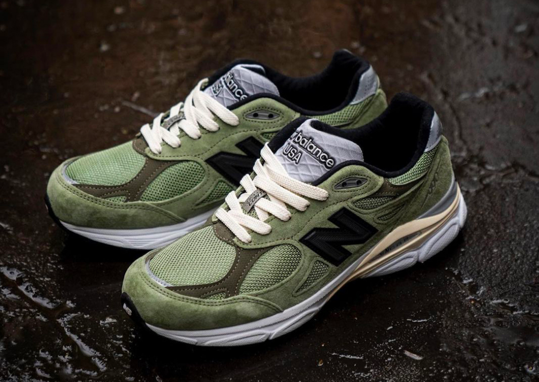 JJJJound x New Balance 990v3 Olive