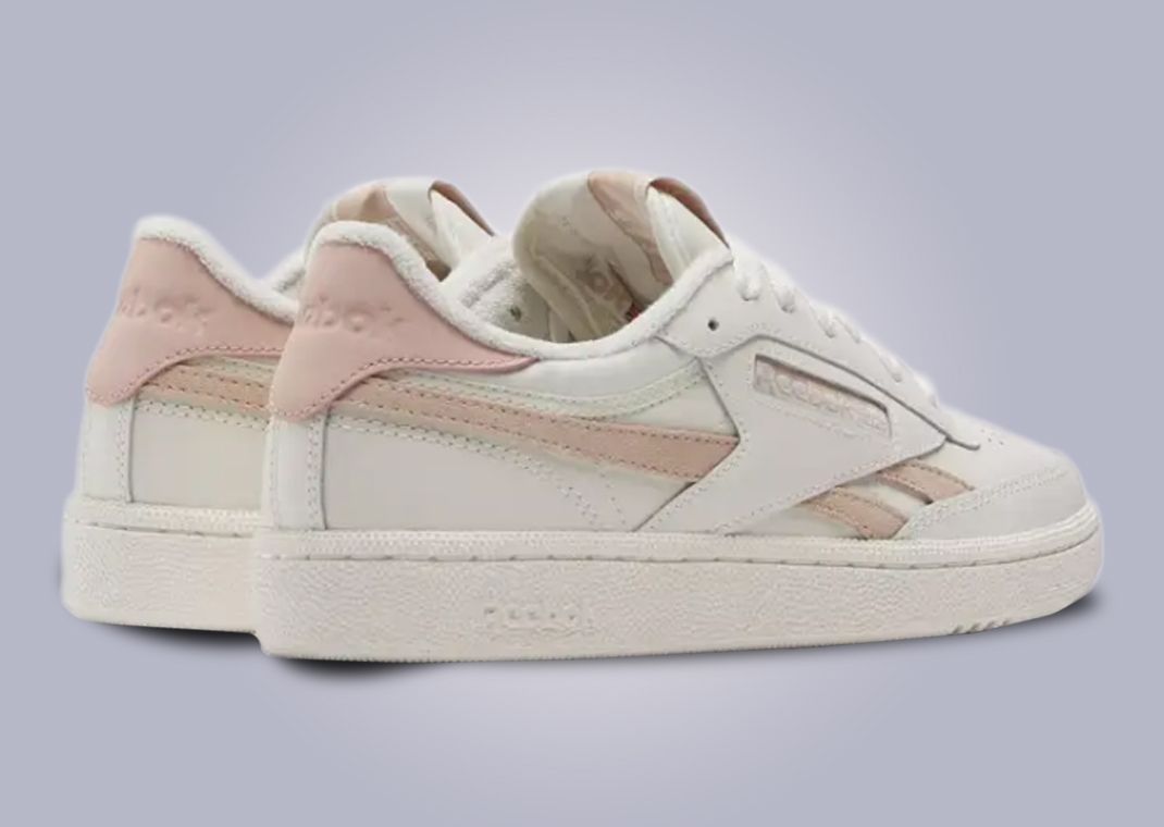 Reebok Club C Revenge What Makes You Chalk (W) Heel Angle