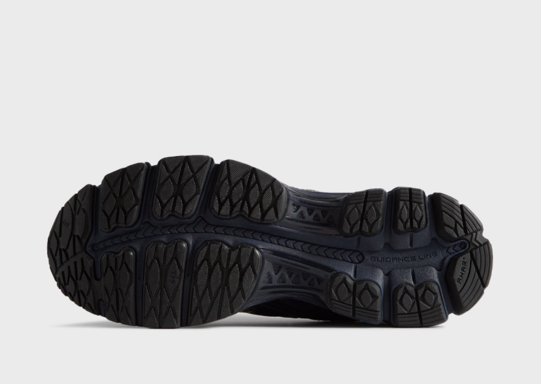 Kith x Marvel vs. Capcom x Asics Gel-Kayano 12.1 Captain America vs. Guile Outsole