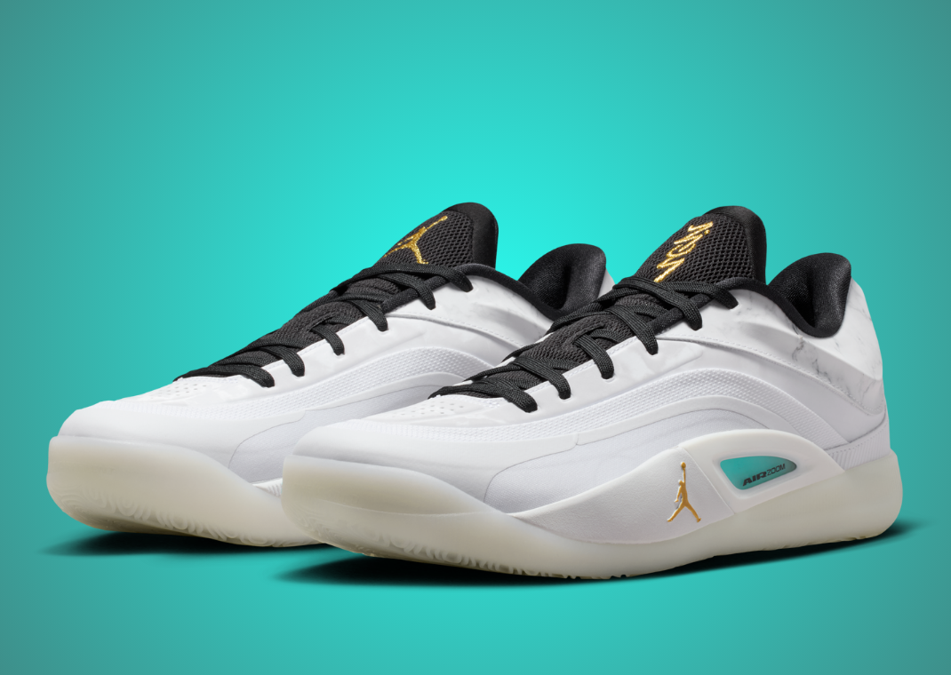 The Jordan Zion 4 White Metallic Gold Combines Polish With  display picture 1