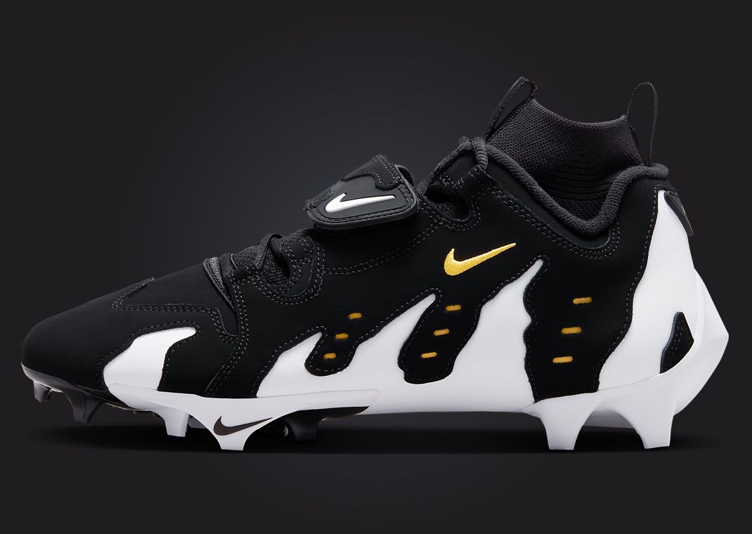 Nike Air DT Max 96 TD Cleat Black Varsity Maize Lateral