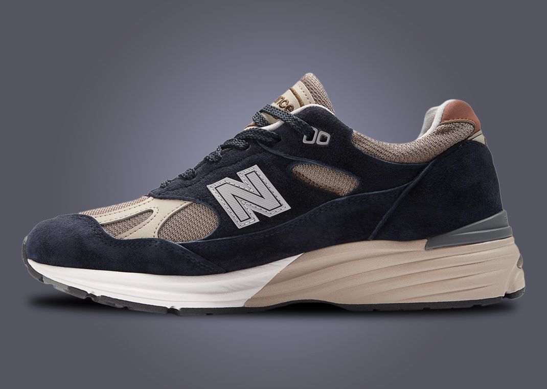 New Balance 991v2 Made in UK After Midnight Medial