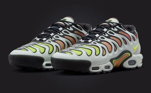 Nike Air Max Plus Drift Volt Adobe