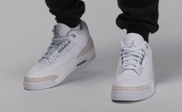 Air Jordan 3 Retro Pure Money