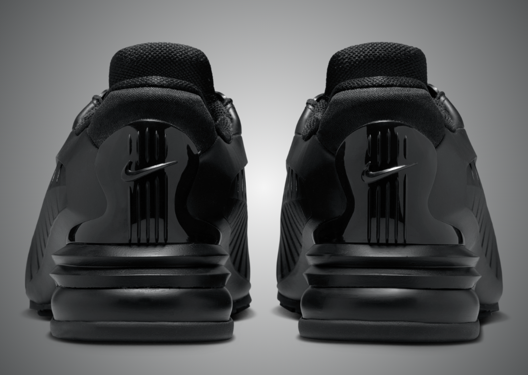 CDG x Nike Air Max Dolce Triple Black - Back