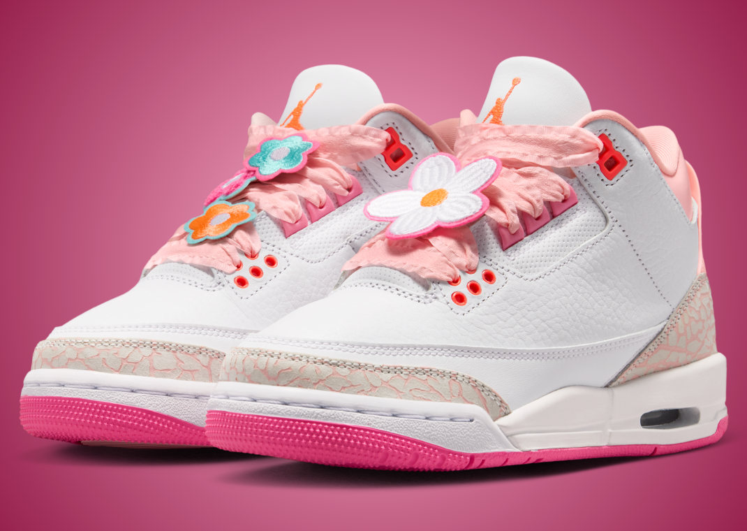 Air Jordan 3 Retro Spring Flowers (GS) - Angle