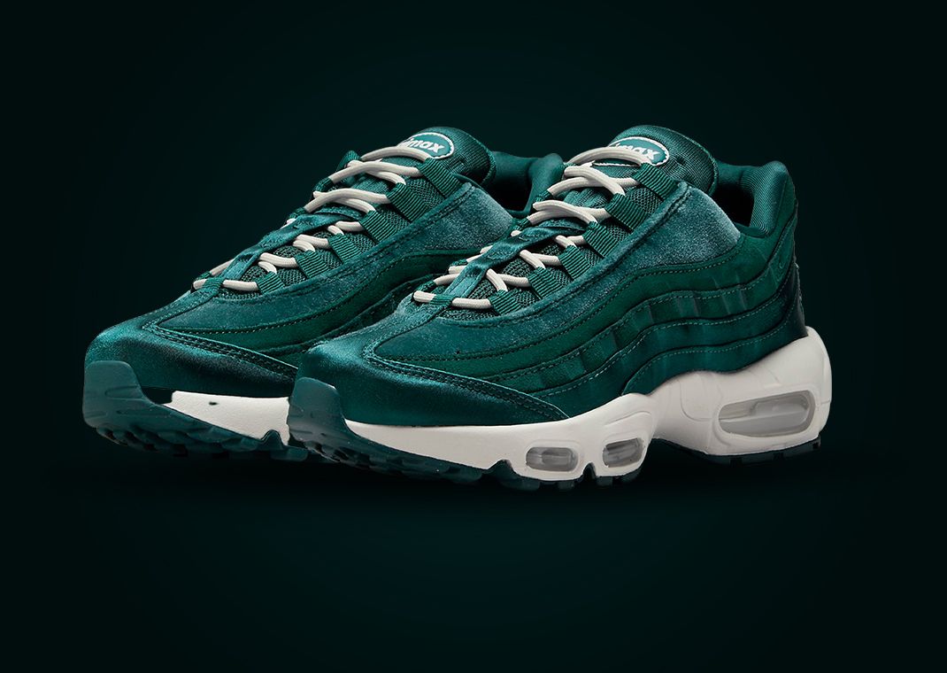 Nike Air Max 95 Green Velvet (W)