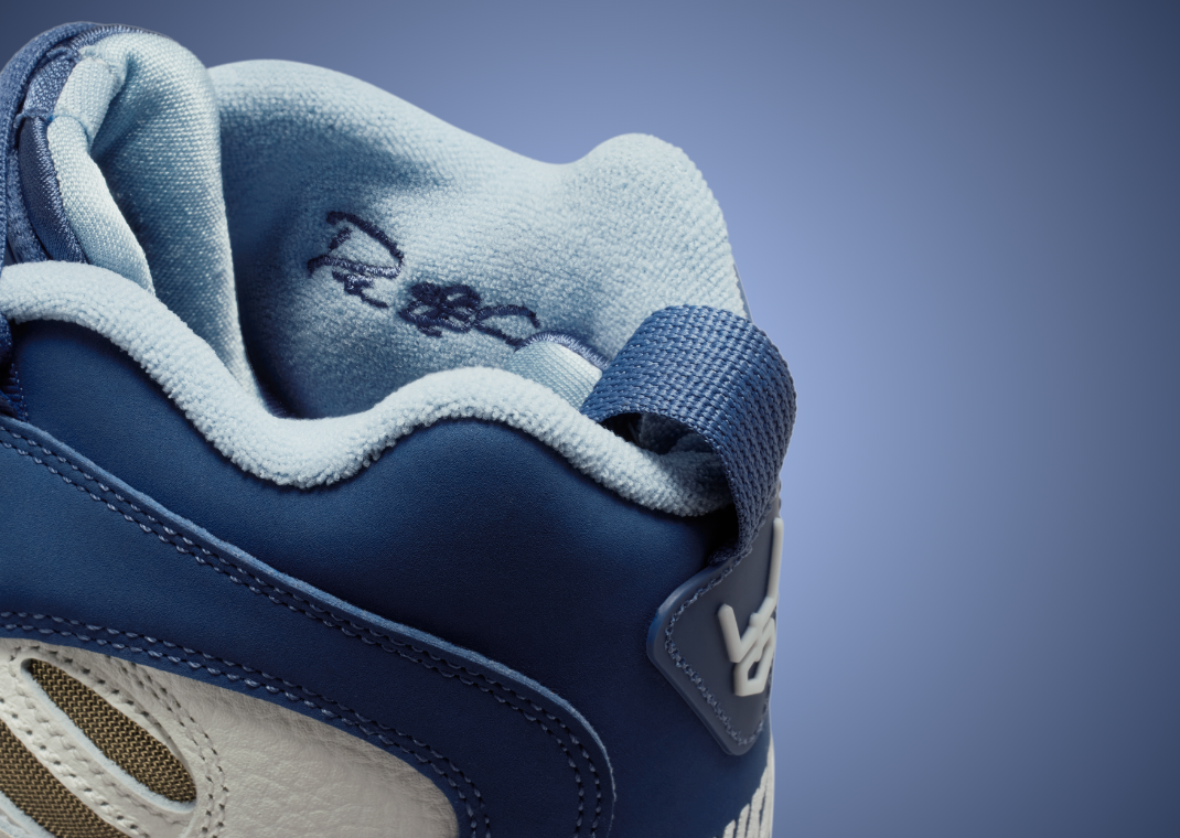 Nike Air Diamond Turf 2 Royals Collar