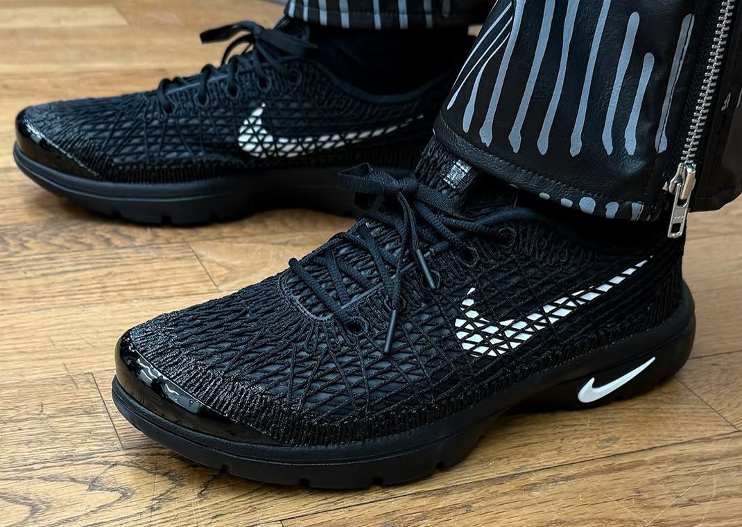 NIKE COMME des GARÇONS HOMME PLUS スニーカー Comme des Garçons Homme Plus x Nike Sense | DSM Ginza