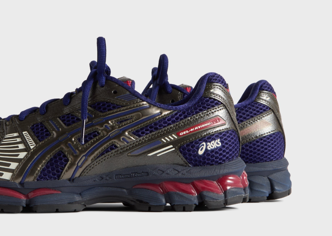 Kith x Marvel vs. Capcom x Asics Gel-Kayano 12.1 Captain America vs. Guile Detail