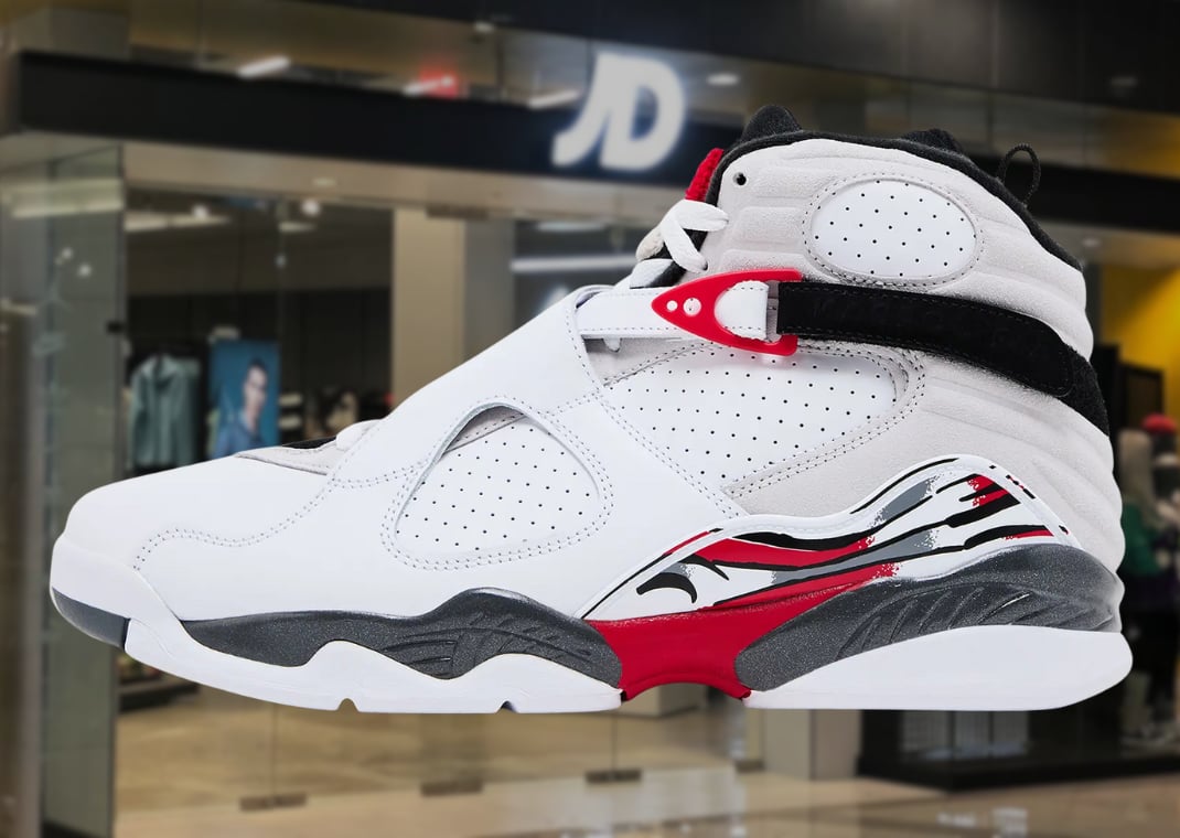 Air Jordan 8 Retro Bugs Bunny