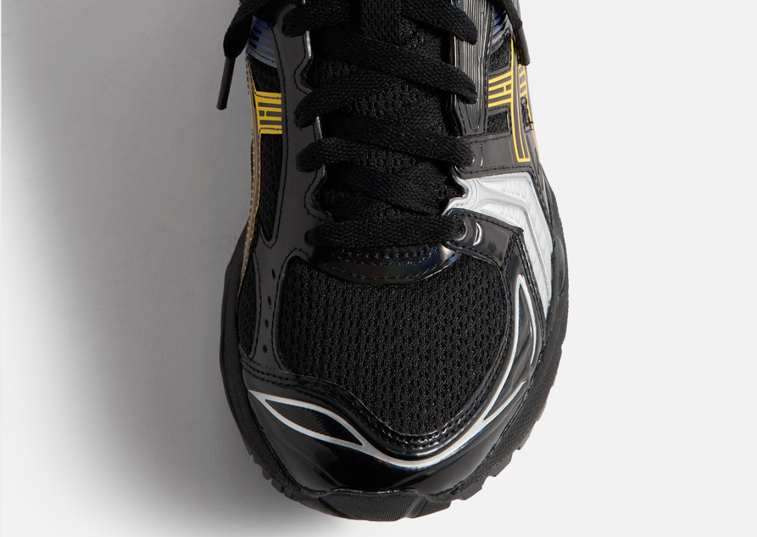 Kith x Marvel vs. Capcom x Asics Asics Gel-Kayano 14 Wolverine Toe