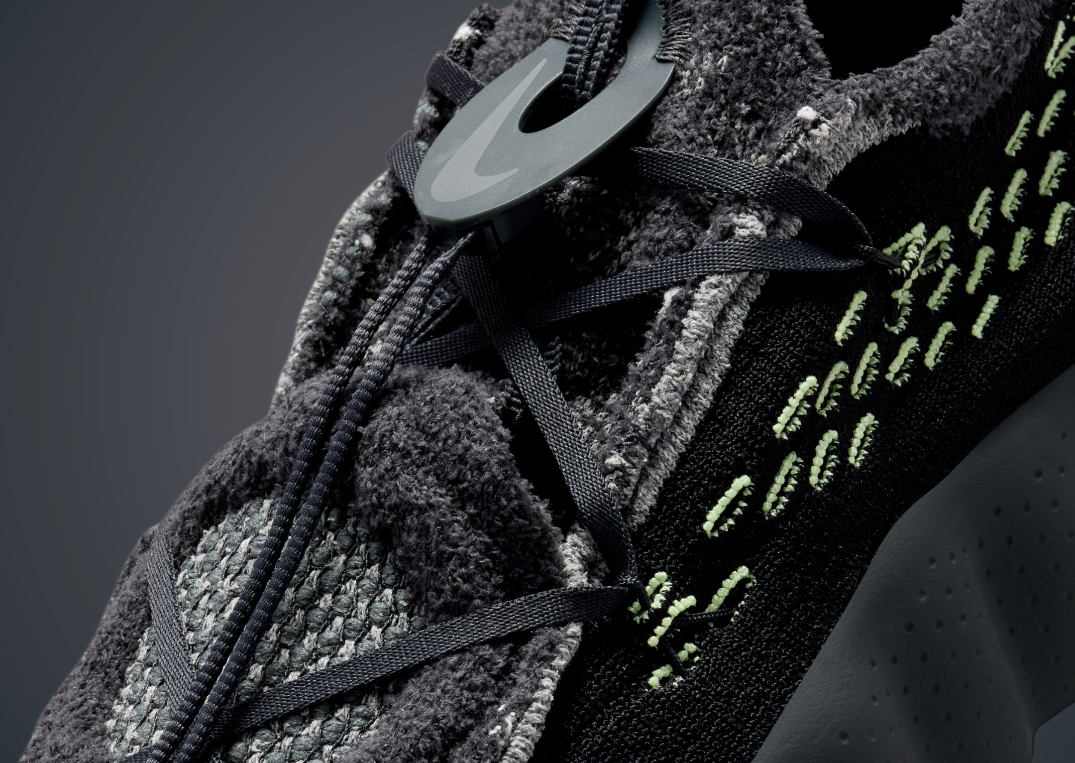 Nike Mind 002 FlyKnit Black Dark Smoke Grey