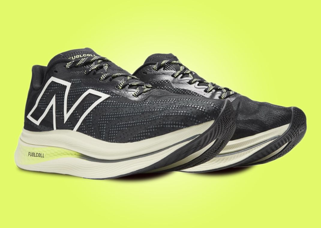 New Balance FuelCell SuperComp Trainer v2 Black