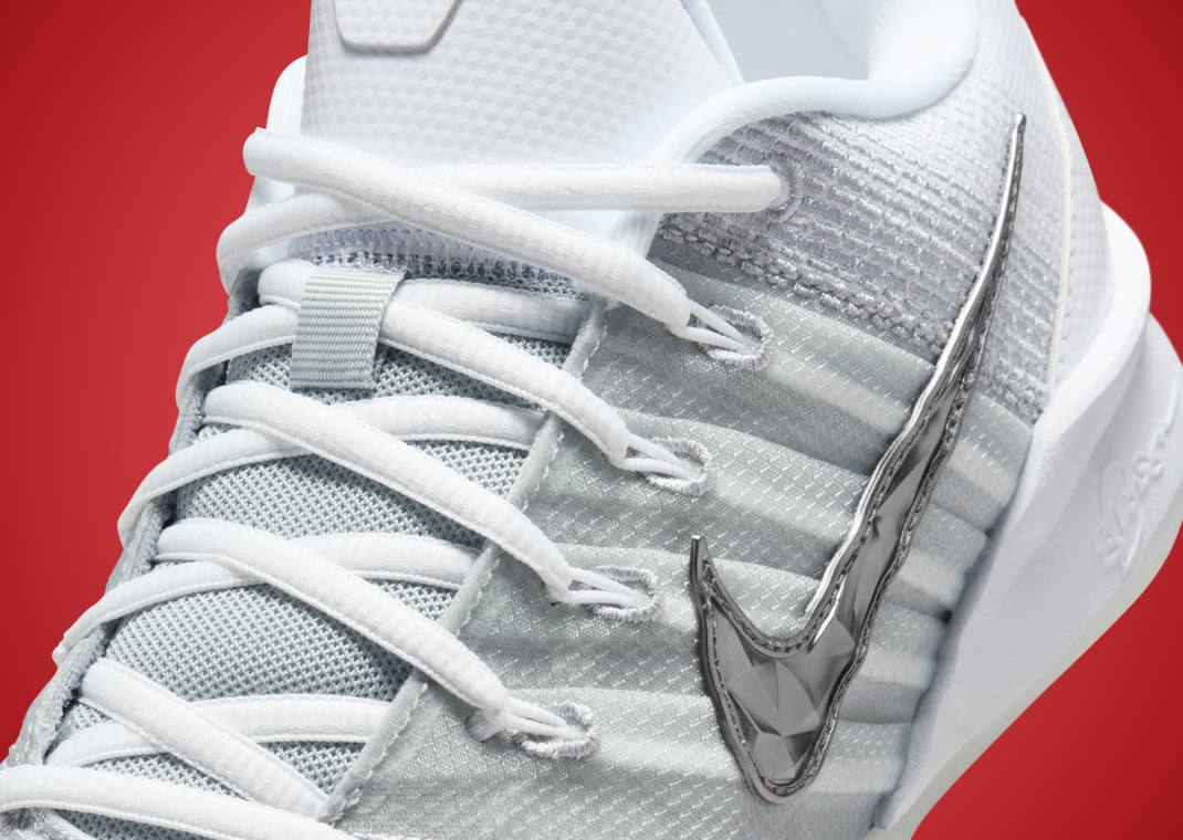 Nike Sabrina 3 Me vs. Me