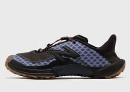 CAYL x New Balance Minimus Trail lateral