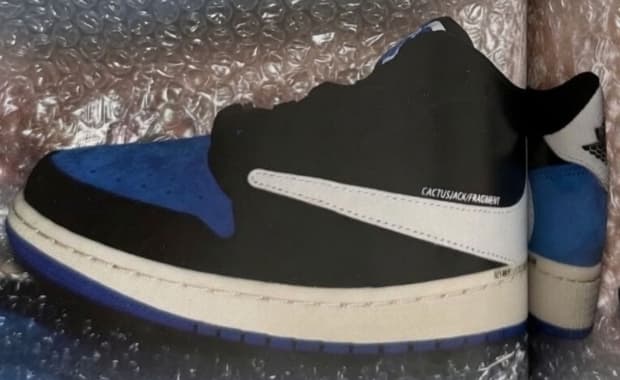 Travis Scott x fragment design x Air Jordan 1 Low Sample
